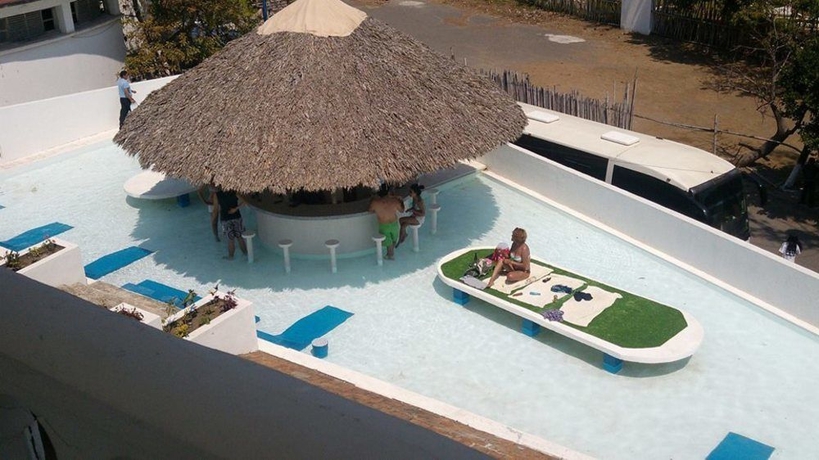 Imagen de la piscina del Hotel Collection O Mocambo, Boca Del R&iacute;o. Foto 9