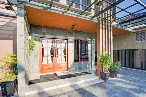 Imagen general del Hotel Collection O Padang City Center Near Transmart Padang Formerly De Orchids. Foto 1
