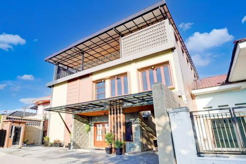 Imagen general del Hotel Collection O Padang City Center Near Transmart Padang Formerly De Orchids. Foto 2