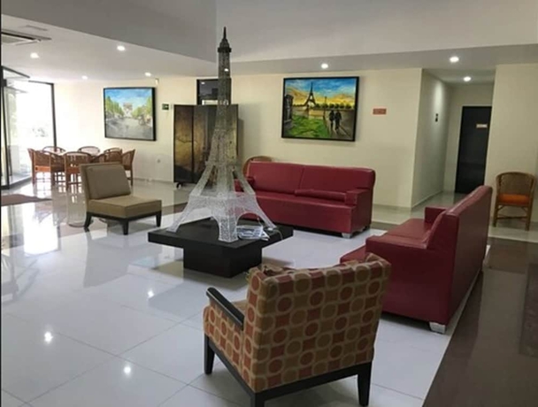 Imagen de los interiores del Hotel Collection O Paris FC Express, Poza Rica de Hidalgo. Foto 17