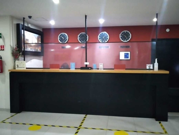 Imagen de los interiores del Hotel Collection O Paris FC Express, Poza Rica de Hidalgo. Foto 18