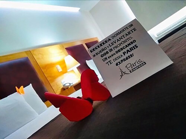 Imagen de la habitación del Hotel Collection O Paris FC Express, Poza Rica de Hidalgo. Foto 9