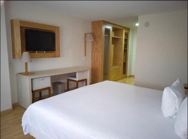 Imagen de la habitación del Hotel Collection O Paris FC Express, Poza Rica de Hidalgo. Foto 16