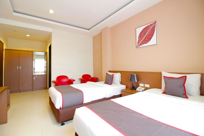 Imagen de la habitación del Hotel Collection O Pasteur Near Paris Van Java Mall Formerly Sweet Karina. Foto 10
