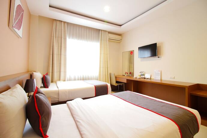 Imagen de la habitación del Hotel Collection O Pasteur Near Paris Van Java Mall Formerly Sweet Karina. Foto 12