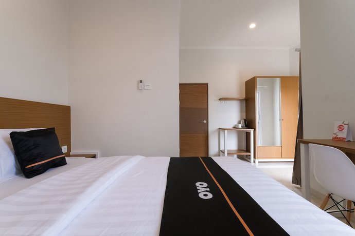 Imagen de la habitación del Hotel Collection O near Ambarrukmo Plaza Mall. Foto 4