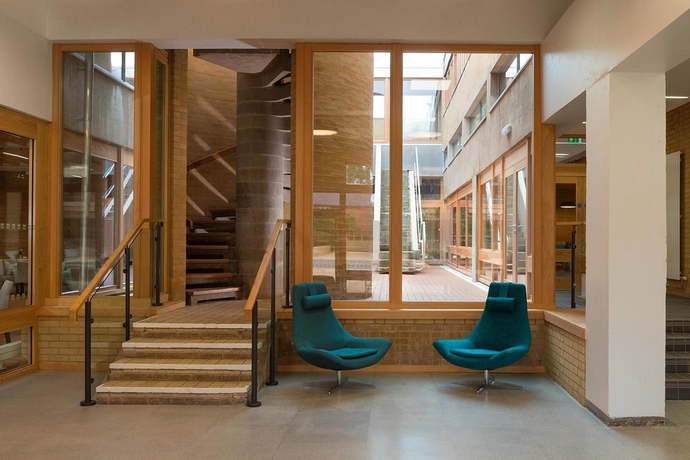 Imagen de los interiores del Hotel College Court. Foto 14