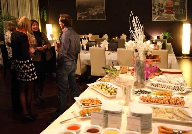 Imagen del bar/restaurante del Hotel College Garden. Foto 4