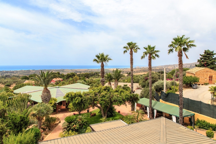 Imagen de los exteriores del Hotel Colleverde Park. Foto 14