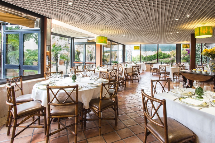 Imagen del bar/restaurante del Hotel Colleverde Park. Foto 7