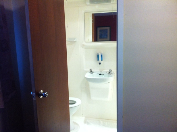 Imagen de la habitación del Hotel Colliers. Foto 6