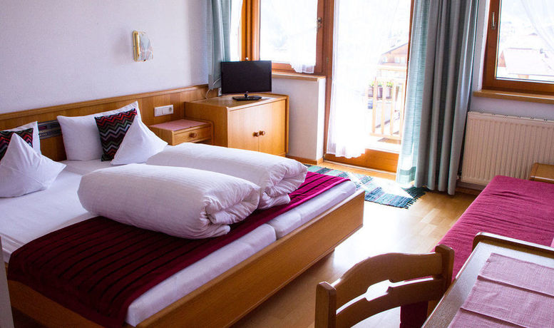 Imagen de la habitación del Hotel Collina Garni. Foto 12