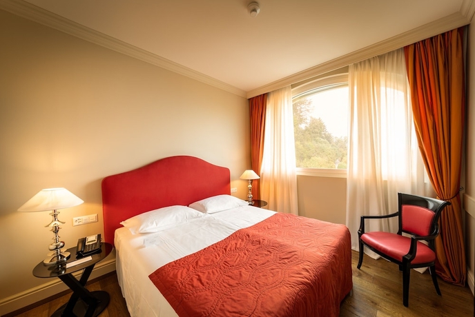 Imagen de la habitación del Hotel Collina d'Oro Resort and SPA. Foto 13