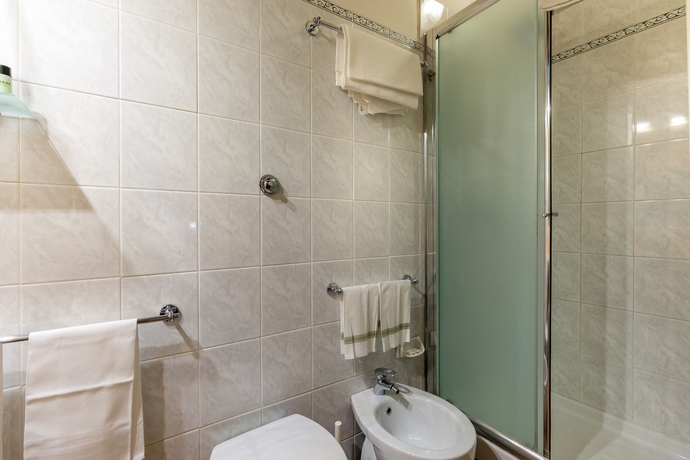 Imagen de la habitación del Hotel Collodi. Foto 10