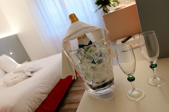 Imagen de la habitación del Hotel Colmar. Foto 5