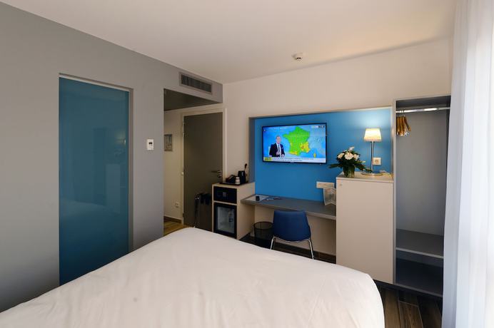 Imagen de la habitación del Hotel Colmar. Foto 6