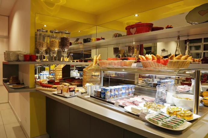 Imagen general del Hotel Colmar. Foto 4