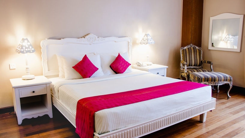 Imagen de la habitación del Hotel Colmar Tropicale. Foto 8