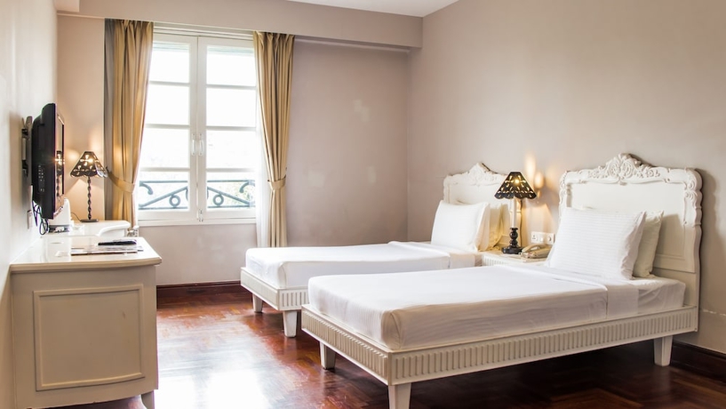 Imagen de la habitación del Hotel Colmar Tropicale. Foto 10