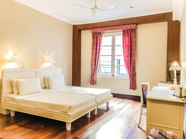 Imagen de la habitación del Hotel Colmar Tropicale. Foto 17