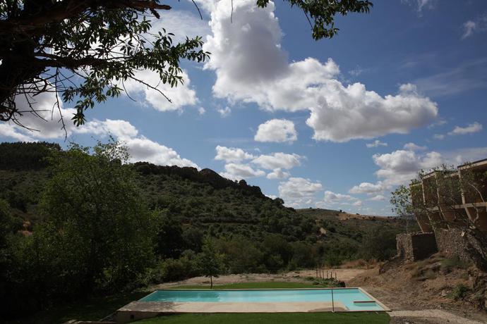 Imagen de la piscina del Hotel Colmeal Countryside. Foto 21