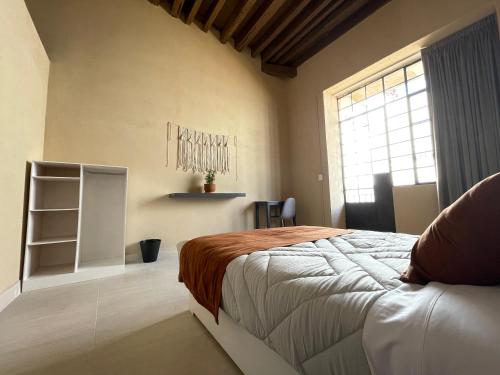 Imagen de la habitación del Hotel Colmena Centro. Foto 8