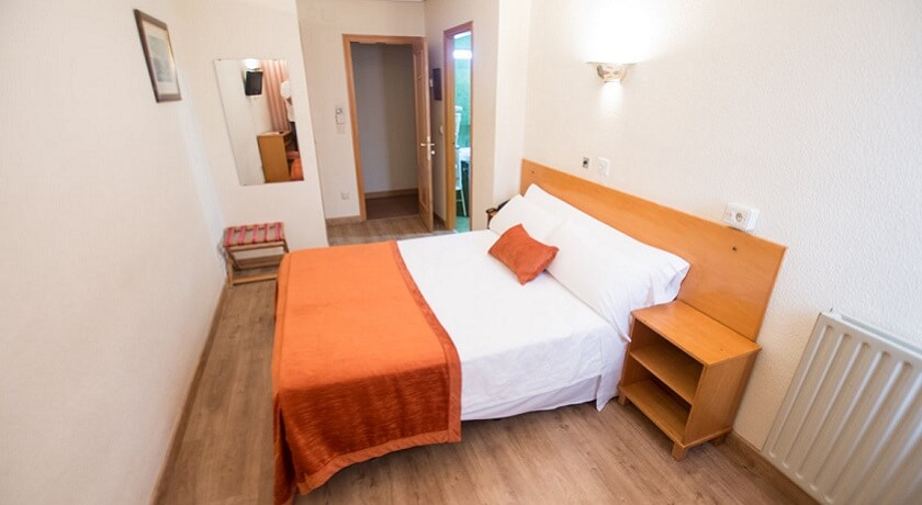 Imagen general del Hotel Colón 27. Foto 5