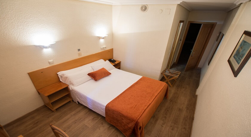 Imagen general del Hotel Colón 27. Foto 15