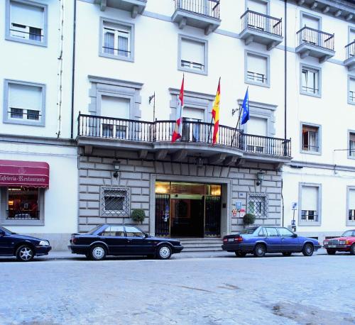 Imagen general del Hotel Colón, Bejar. Foto 1