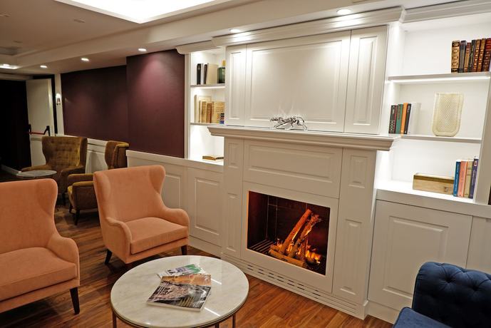 Imagen de los interiores del Hotel Colón Plaza. Foto 12