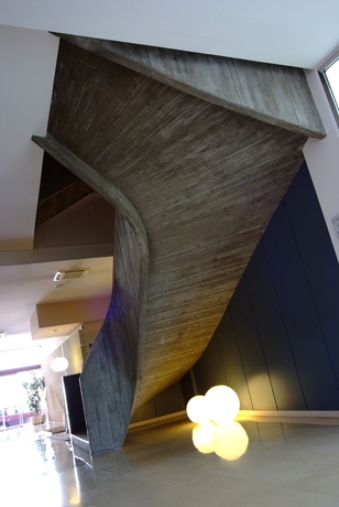 Imagen de los interiores del Hotel Colón Tuy. Foto 18