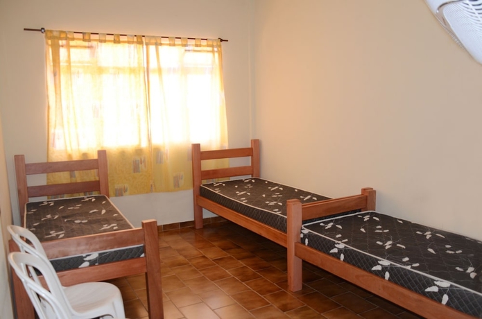 Imagen de la habitación del Hotel Col&ocirc;nia de F&eacute;rias Praia Grande. Foto 7