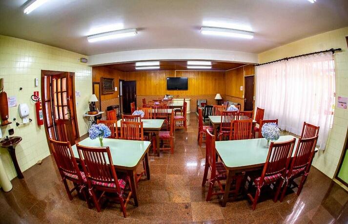 Imagen general del Hotel Col&ocirc;nia de F&eacute;rias SAA. Foto 6