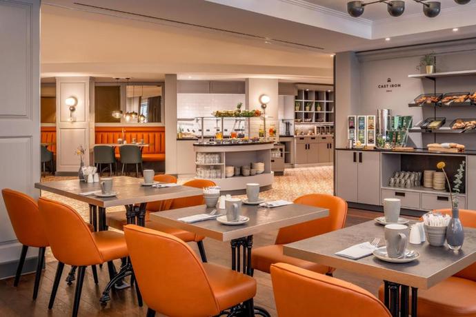 Imagen del bar/restaurante del Hotel Cologne Marriott. Foto 3