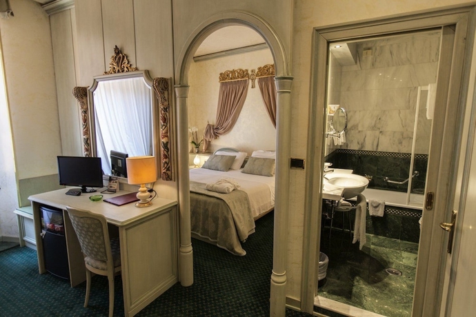 Imagen de la habitación del Hotel Colomba D'oro. Foto 4