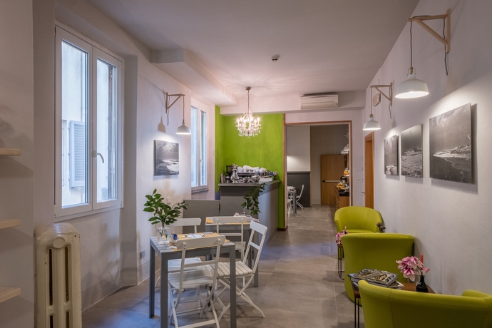 Imagen del bar/restaurante del Hotel Colomba. Foto 4