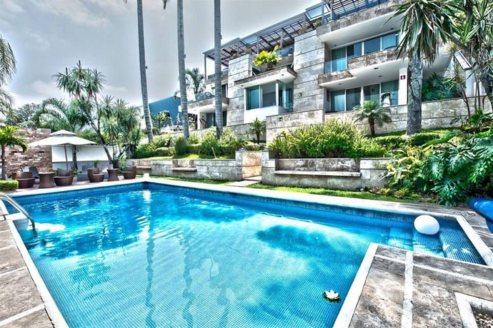 Imagen de la piscina del Hotel Colombe Boutique. Foto 13