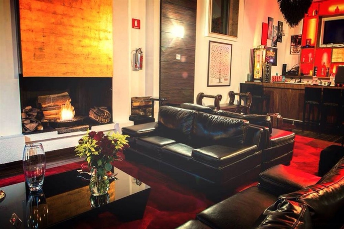 Imagen del bar/restaurante del Hotel Colombe Boutique. Foto 3