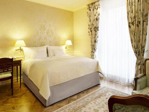 Imagen de la habitación del Hotel Colombi. Foto 13