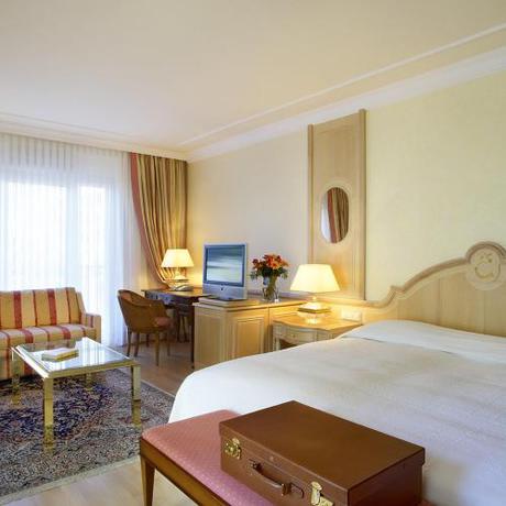 Imagen de la habitación del Hotel Colombi. Foto 20