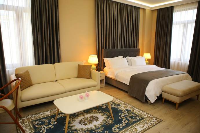 Imagen de la habitación del Hotel Colombo, Berat. Foto 3