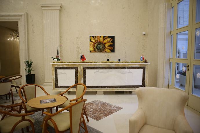 Imagen de los interiores del Hotel Colombo, Berat. Foto 15