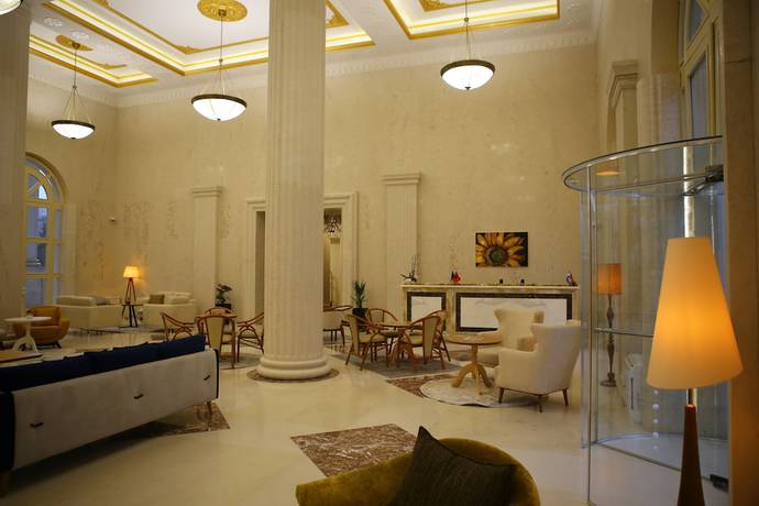 Imagen de los interiores del Hotel Colombo, Berat. Foto 18