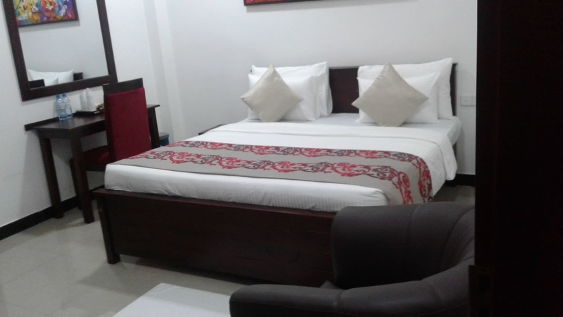 Imagen de la habitación del Hotel Colombo Residency. Foto 11