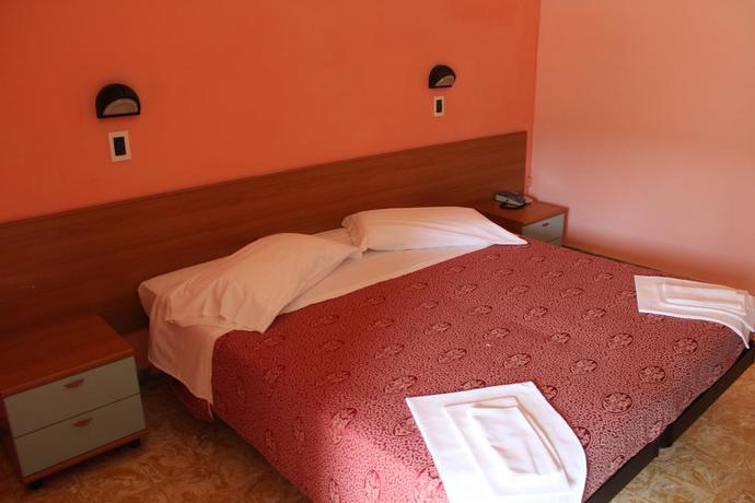 Imagen de la habitación del Hotel Colombo, Rimini. Foto 7