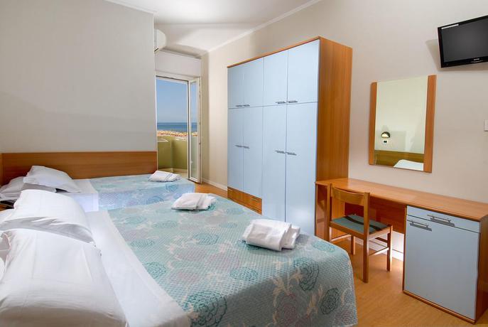 Imagen de la habitación del Hotel Colombo, Rimini. Foto 10