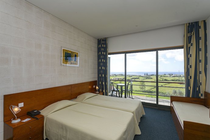 Imagen de la habitación del Hotel Colombo, Vila Do Porto ( Santa Maria ). Foto 30