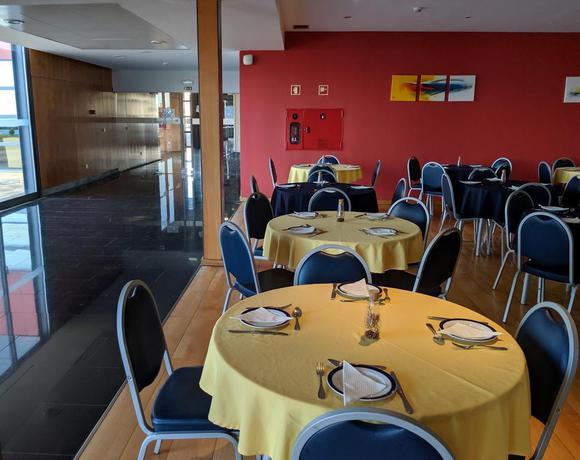 Imagen general del Hotel Colombo, Vila Do Porto ( Santa Maria ). Foto 17