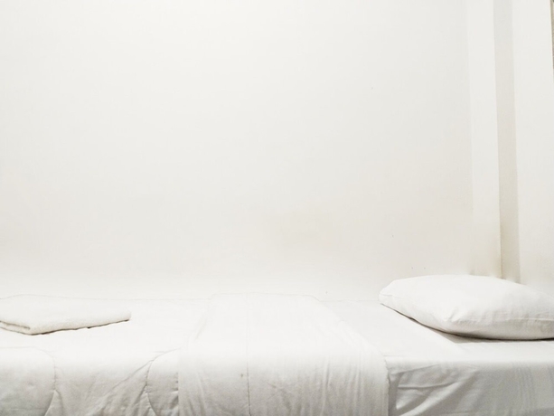 Imagen de la habitación del Hotel Colombus Homy Syariah. Foto 5