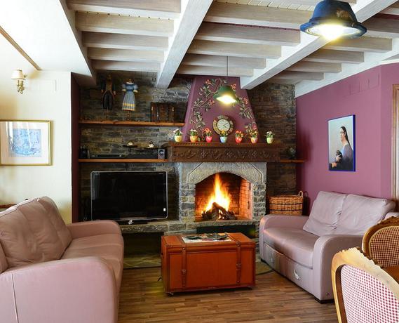 Imagen de los interiores del Hotel Colomers. Foto 10